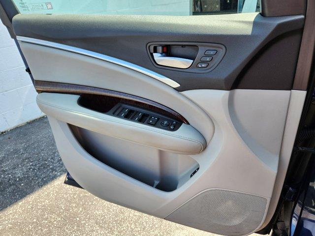 Photo of 2017 Fathom Blue Pearl Acura MDX