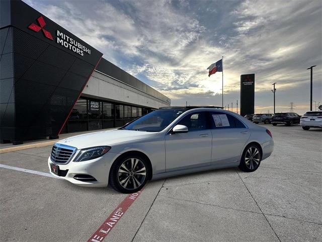 Photo of 2015 White Mercedes-Benz S-Class