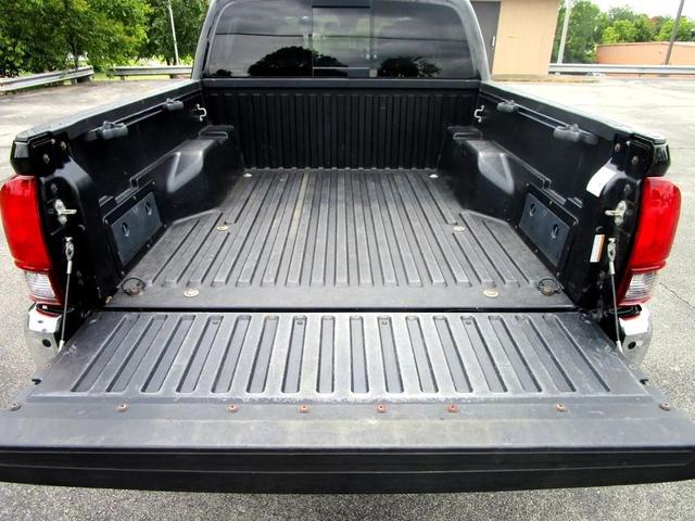 Photo of 2018 Black Toyota Tacoma