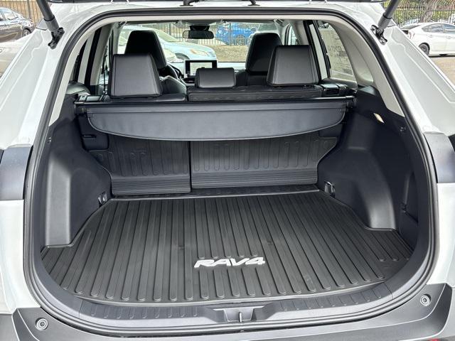 Photo of 2025 Wind Chill Pearl Toyota RAV4