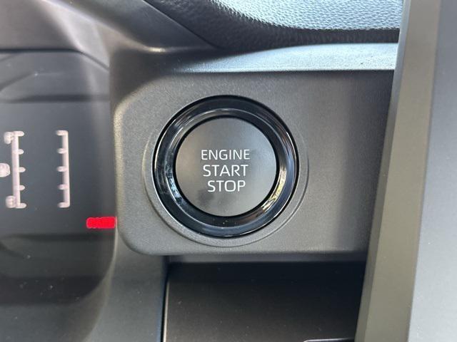 Photo of 2025 Ice Cap Toyota Tacoma