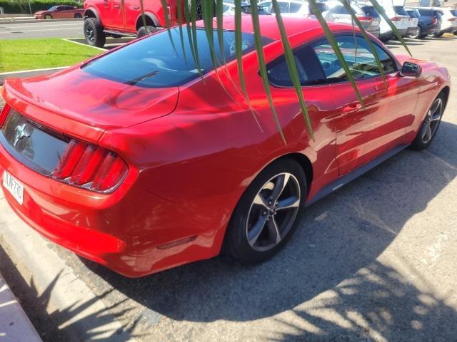Photo of 2015 Race Red Ford Mustang