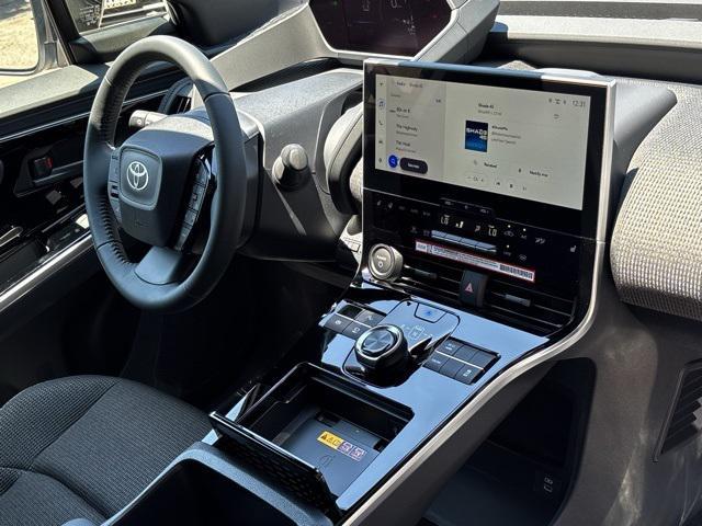 Photo of 2025 Wind Chill Pearl Toyota bZ4X