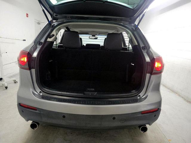 Photo of 2013 Liquid Silver Mazda CX-9
