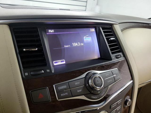 Photo of 2016 Liquid Platinum INFINITI QX80