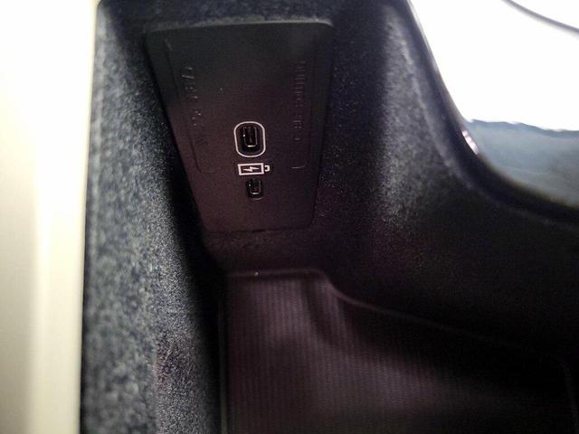 Photo of 2024 Thunder Grey Metallic Volvo XC60