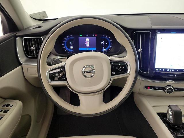 Photo of 2024 Thunder Grey Metallic Volvo XC60