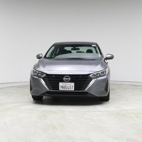 Photo of 2024 Gun Metallic Nissan Sentra