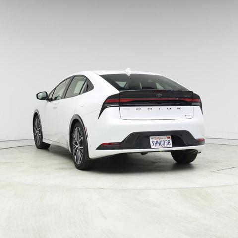 Photo of 2023 White Toyota Prius