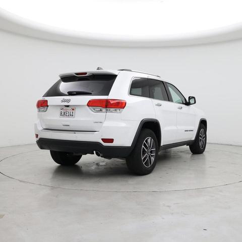 Photo of 2019 Bright White Clearcoat Jeep Grand Cherokee