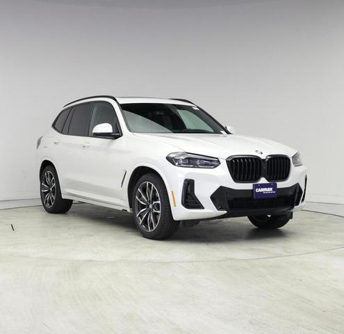 Photo of 2023 Mineral White Metallic BMW X3