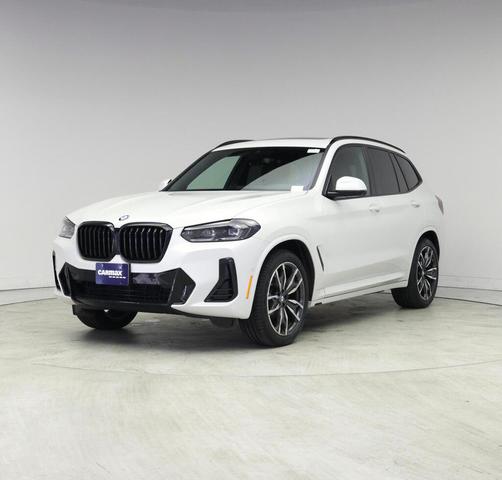 Photo of 2023 Mineral White Metallic BMW X3