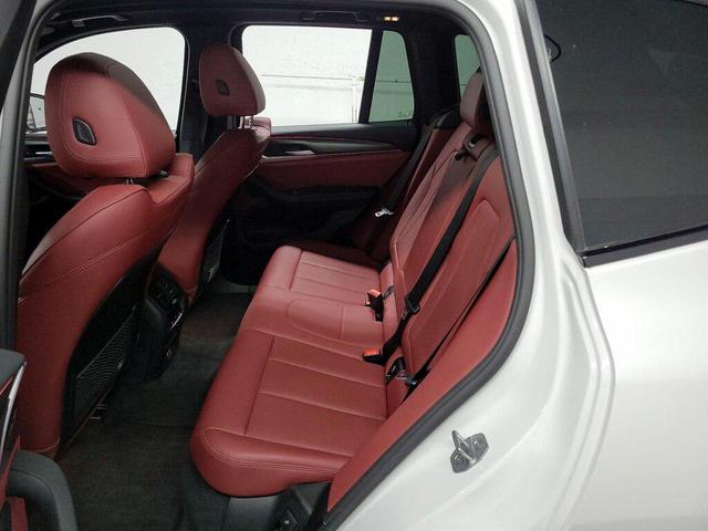 Photo of 2023 Mineral White Metallic BMW X3