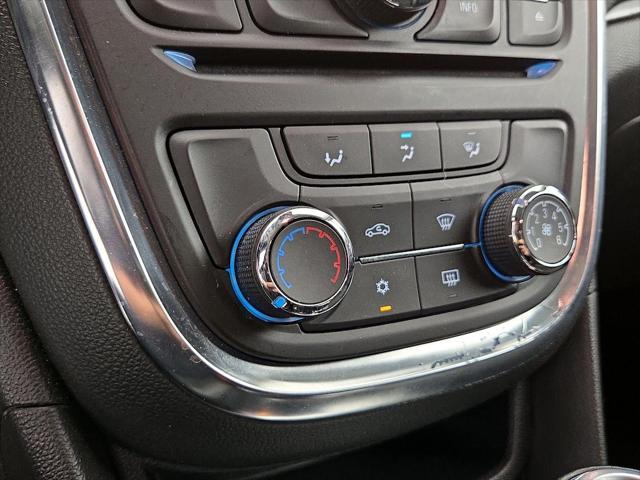 Photo of 2015 Silver Buick Encore