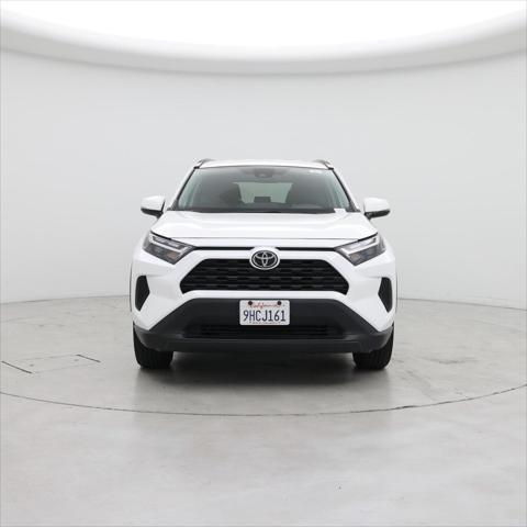 Photo of 2023 Ice Cap Toyota RAV4