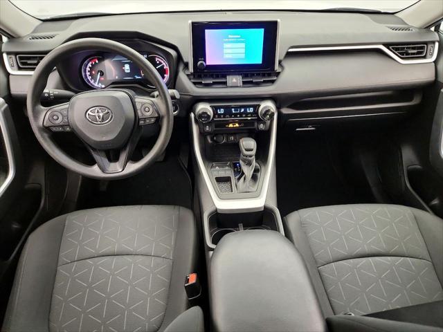 Photo of 2023 Ice Cap Toyota RAV4