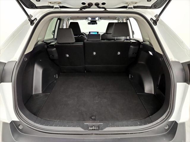 Photo of 2023 Ice Cap Toyota RAV4