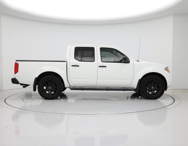 Photo of 2021 Glacier White Nissan Frontier