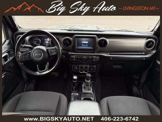 Photo of 2021 Gray Jeep Gladiator