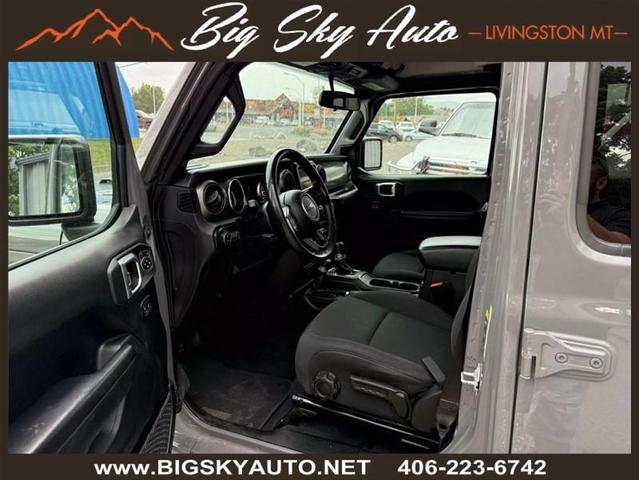 Photo of 2021 Gray Jeep Gladiator