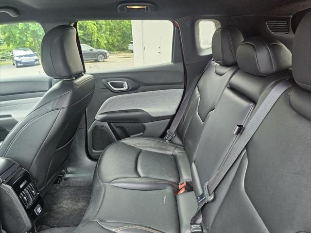 Photo of 2024 Red Hot Pearlcoat Jeep Compass