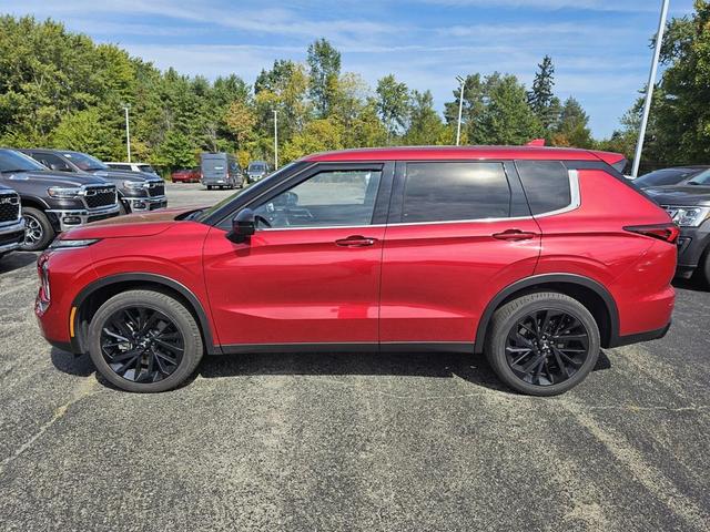 Photo of 2024 Red Diamond Mitsubishi Outlander