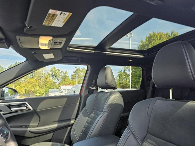 Photo of 2024 Red Diamond Mitsubishi Outlander