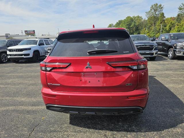 Photo of 2024 Red Diamond Mitsubishi Outlander