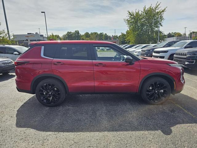 Photo of 2024 Red Diamond Mitsubishi Outlander