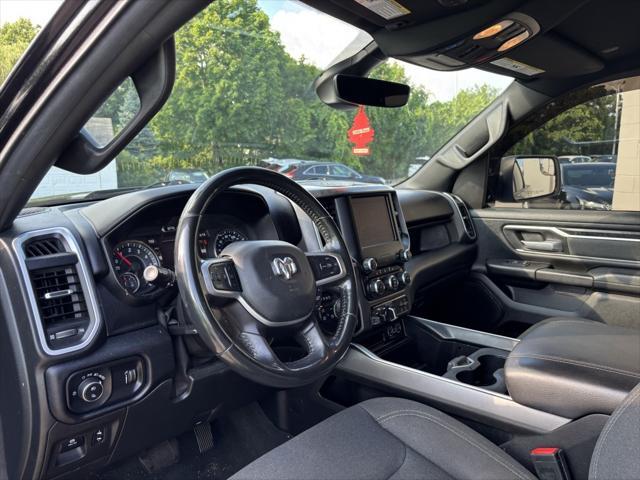 Photo of 2022 Diamond Black Crystal Pearlcoat RAM 1500