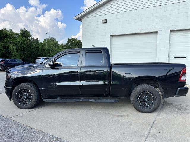 Photo of 2022 Diamond Black Crystal Pearlcoat RAM 1500