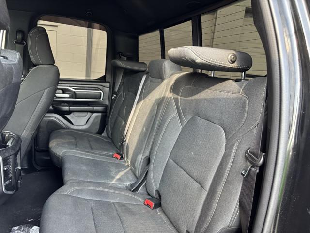 Photo of 2022 Diamond Black Crystal Pearlcoat RAM 1500