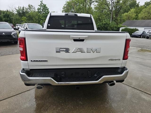 Photo of 2025 Ivory White Tri-Coat Pearlcoat RAM 1500