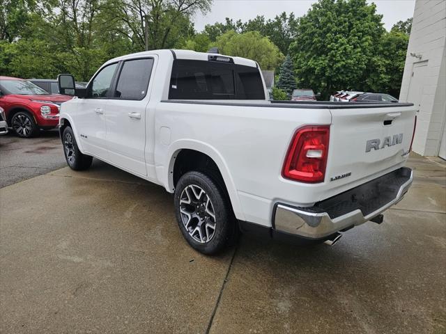 Photo of 2025 Ivory White Tri-Coat Pearlcoat RAM 1500