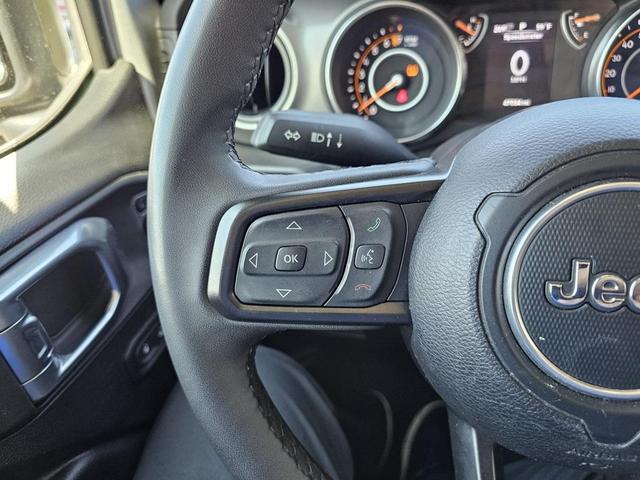 Photo of 2023 Silver Zynith Clearcoat Jeep Gladiator