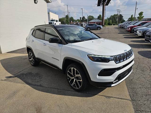 Photo of 2025 Bright White Clearcoat Jeep Compass