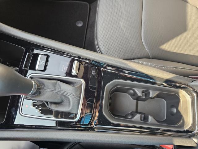Photo of 2025 Bright White Clearcoat Jeep Compass