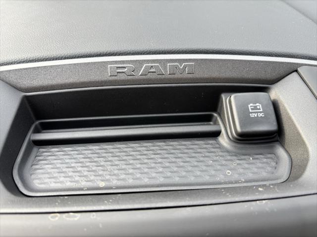 Photo of 2025 Billet Silver Metallic Clearcoat RAM 1500