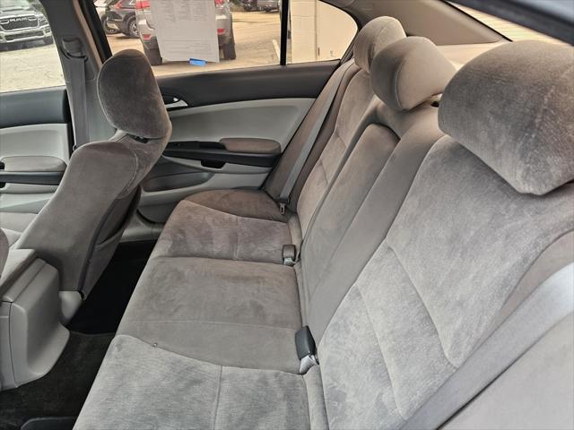 Photo of 2010 Royal Blue Pearl Honda Accord