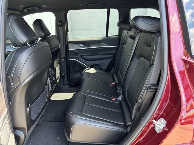 Photo of 2025 Velvet Red Pearlcoat Jeep Grand Cherokee
