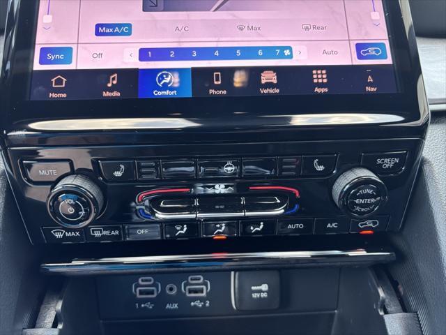 Photo of 2025 Velvet Red Pearlcoat Jeep Grand Cherokee