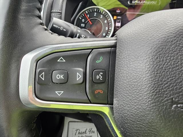 Photo of 2023 Diamond Black Crystal Pearlcoat RAM 1500