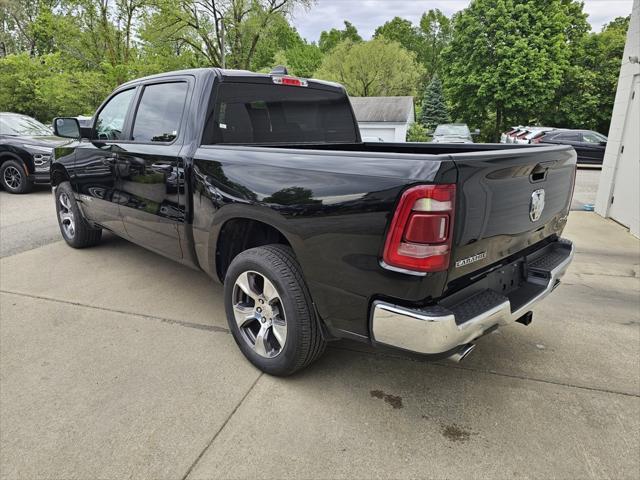 Photo of 2023 Diamond Black Crystal Pearlcoat RAM 1500