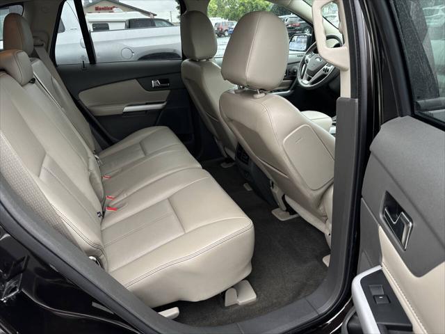 Photo of 2013 Kodiak Brown Metallic Ford Edge