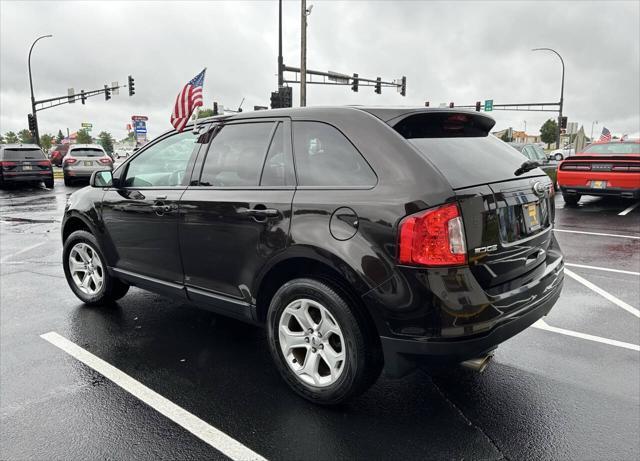 Photo of 2013 Kodiak Brown Metallic Ford Edge