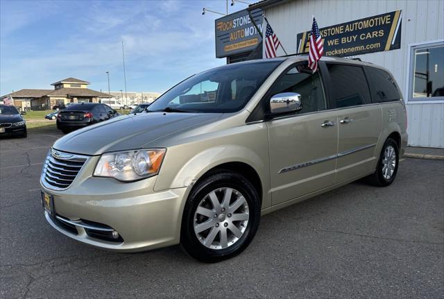 2011 Chrysler Town & Country