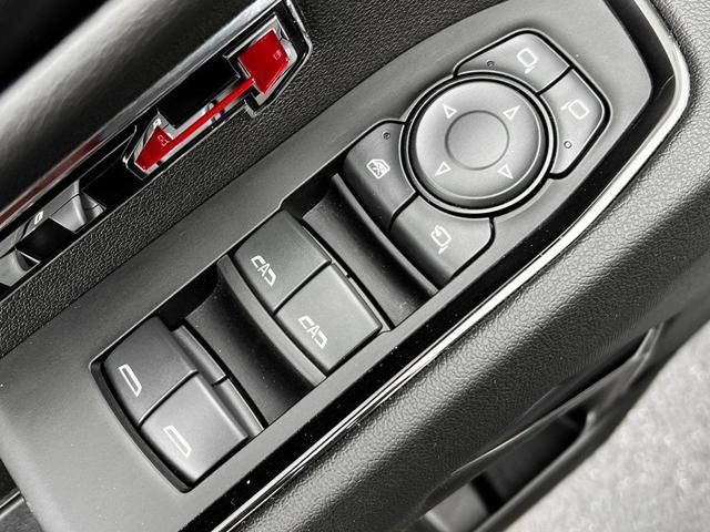 Photo of 2023 Onyx Black GMC Sierra 1500