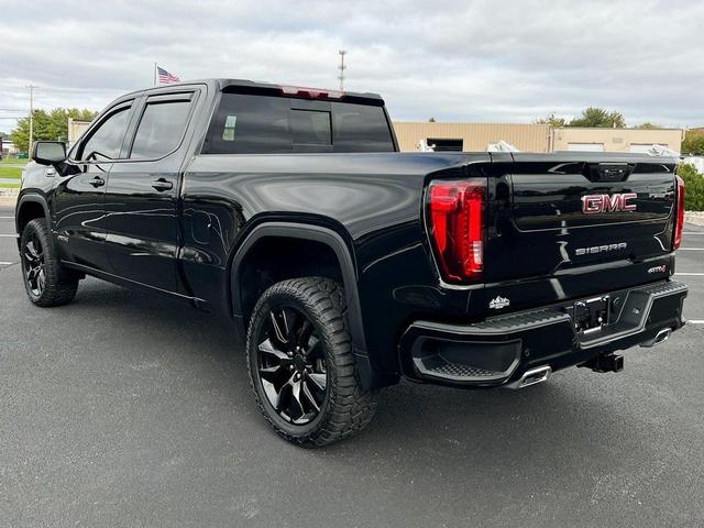 Photo of 2023 Onyx Black GMC Sierra 1500