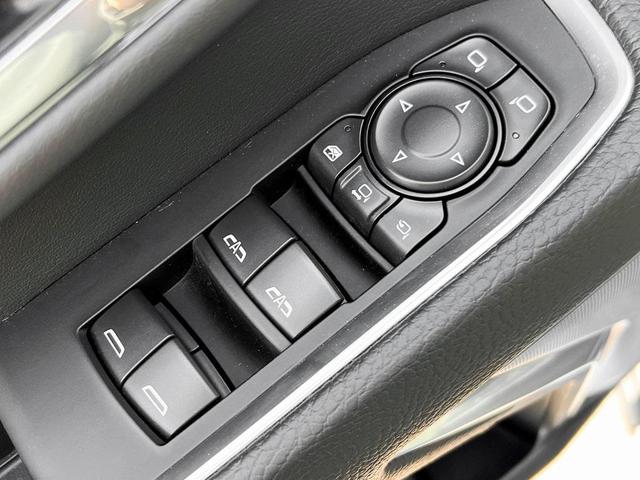 Photo of 2024 Onyx Black GMC Sierra 2500