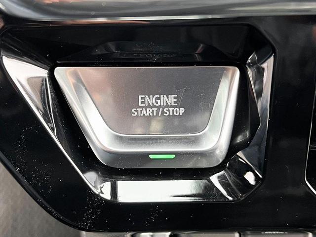 Photo of 2024 Summit White GMC Sierra 2500